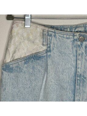 Vintage Jordache Womens Light Wash High-Waisted Jeans Lace Panel Size 16 90s Y2K